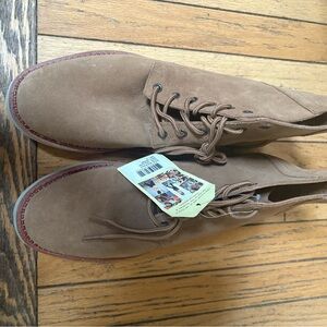 Toms Tan Leather Footwear- never worn